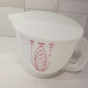 Tupperware White Measuring Pitcher with Red Markings